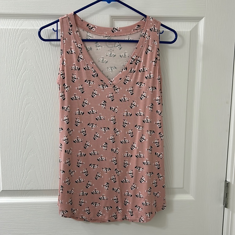 XS Maurices floral pink tank top